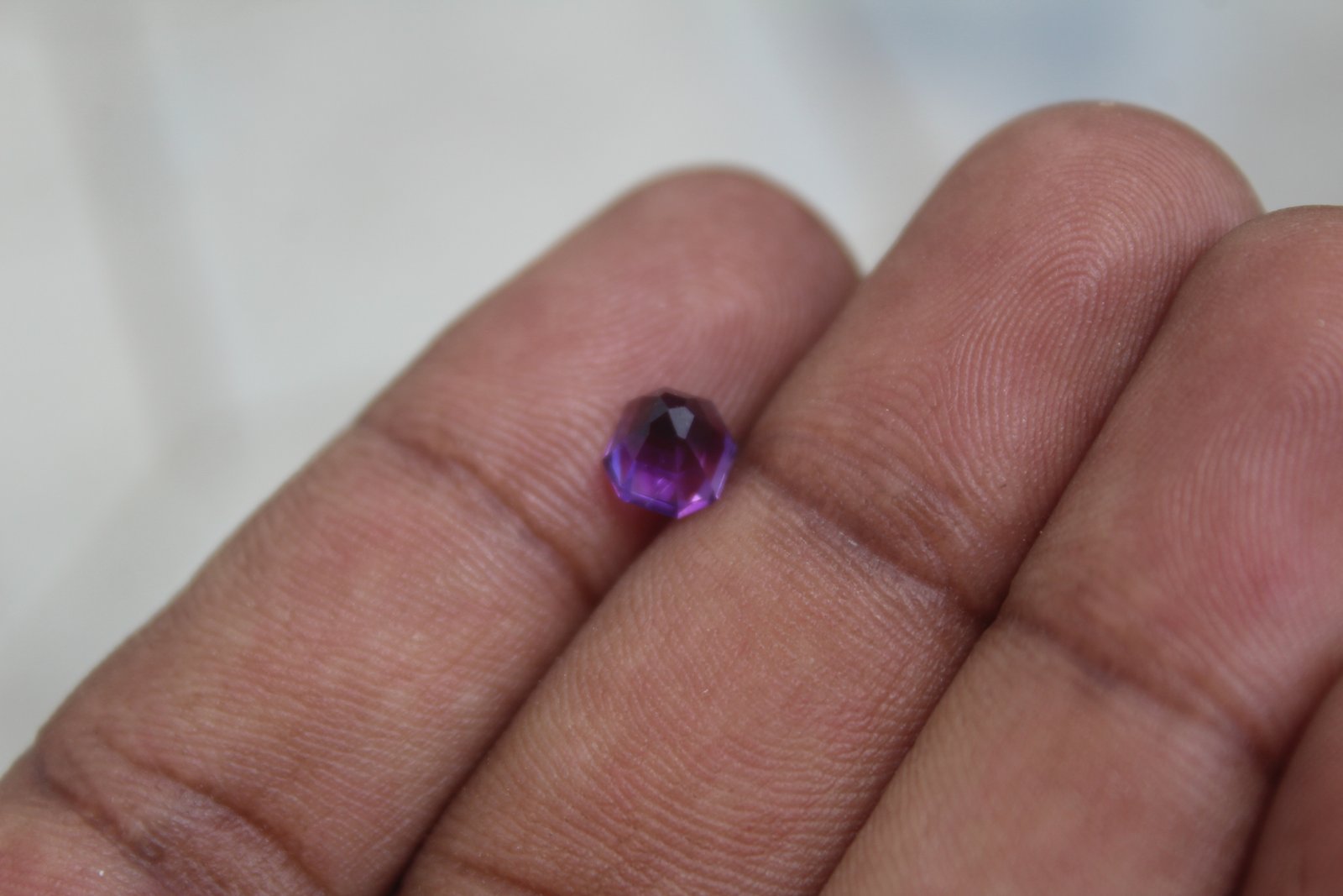 Natural Amethyst Gemstone - Image 4